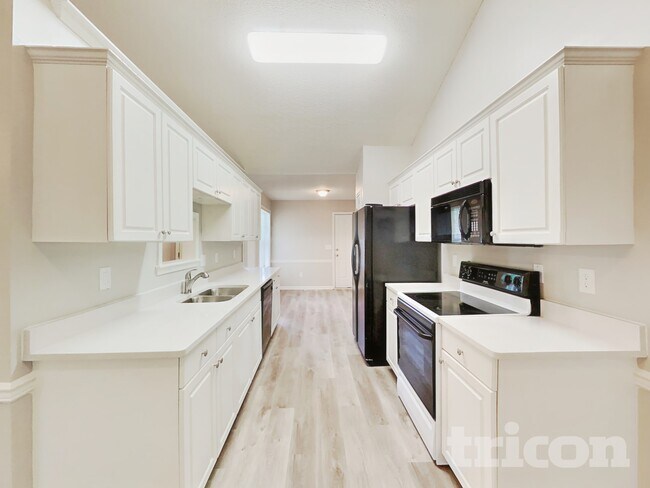 Foto del edificio - 1113 Dunwoody Dr