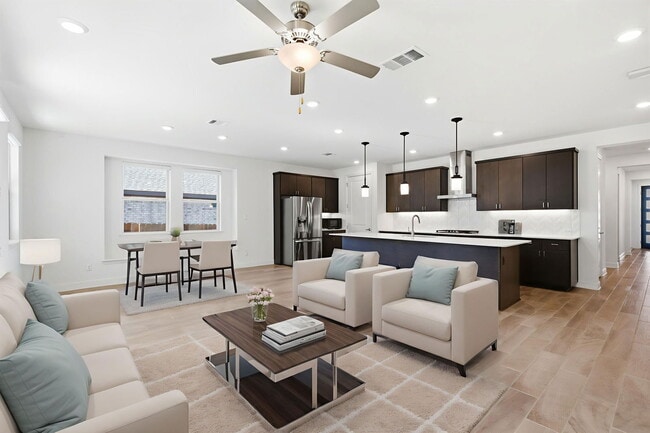 Building Photo - 19312 Fernando Trl