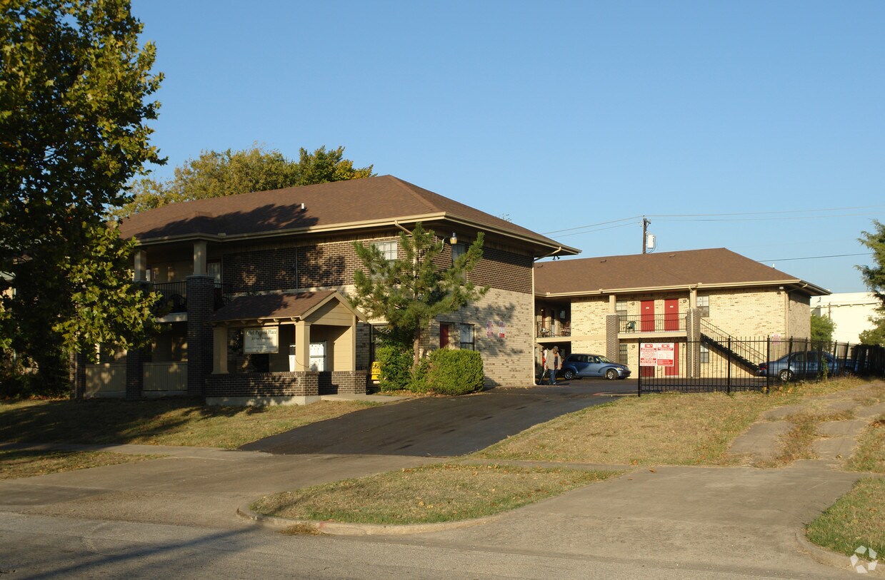 Primary Photo - Ethel Parnell Place