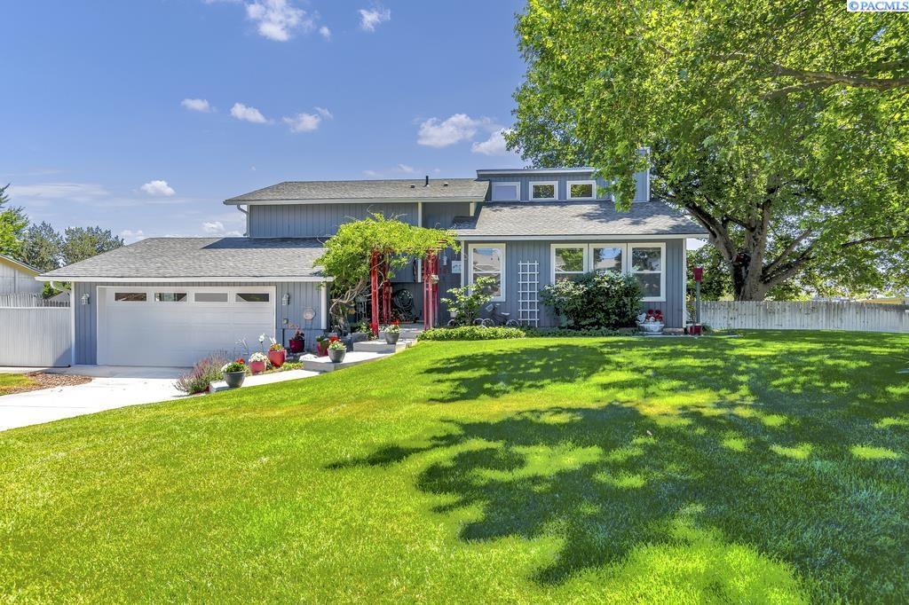 Foto principal - 141 S Travis Ln