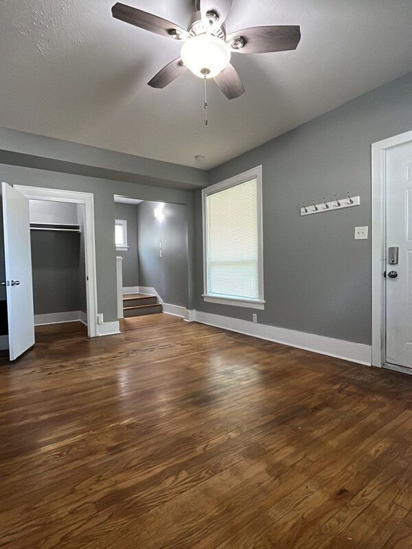 Building Photo - 238 N 27th St