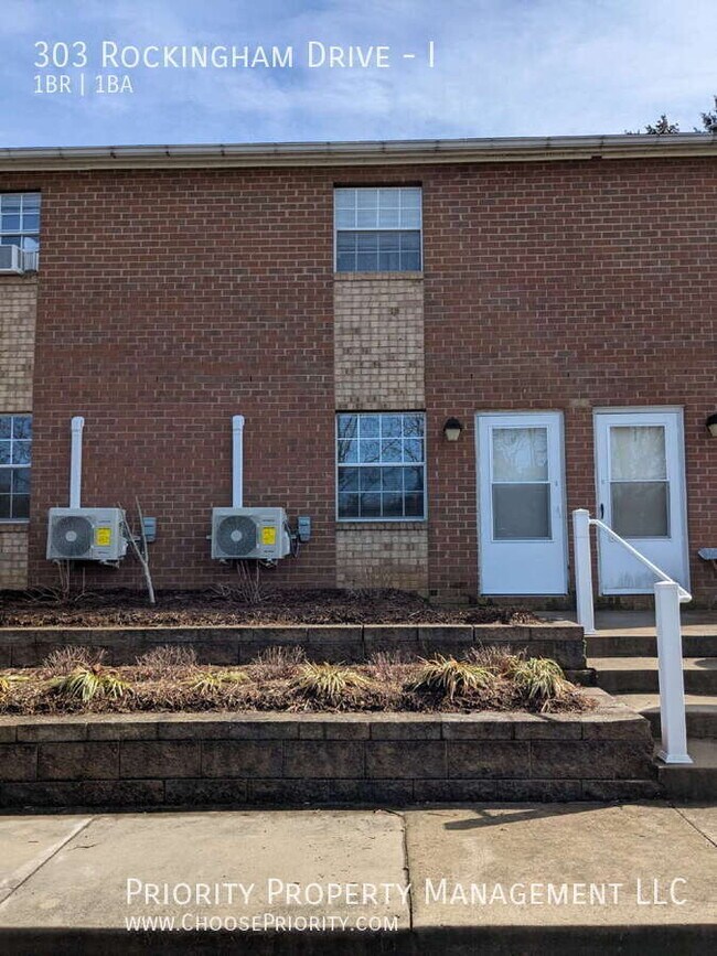 Building Photo - 303 Rockingham Dr