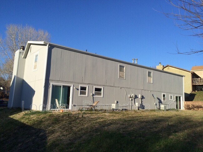 Building Photo - 2911 University Drive - 2911