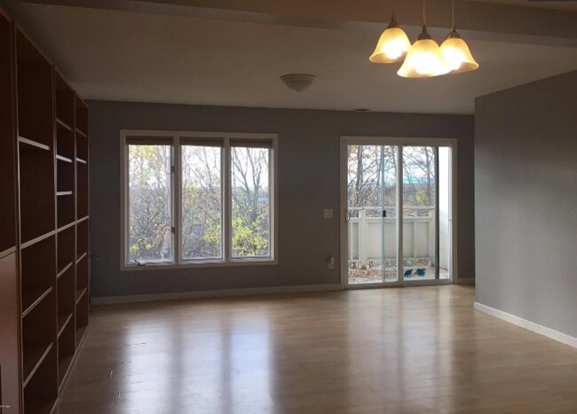 Foto del edificio - 7746 Boundary Ave