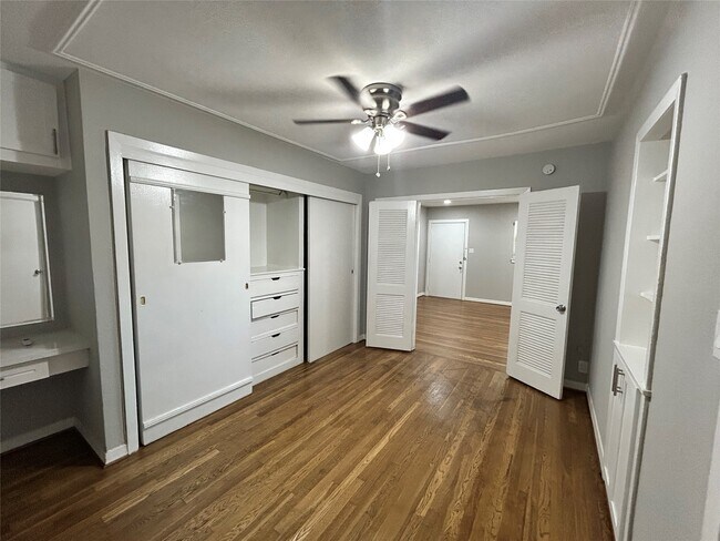 Foto del edificio - 3520 Garrott St