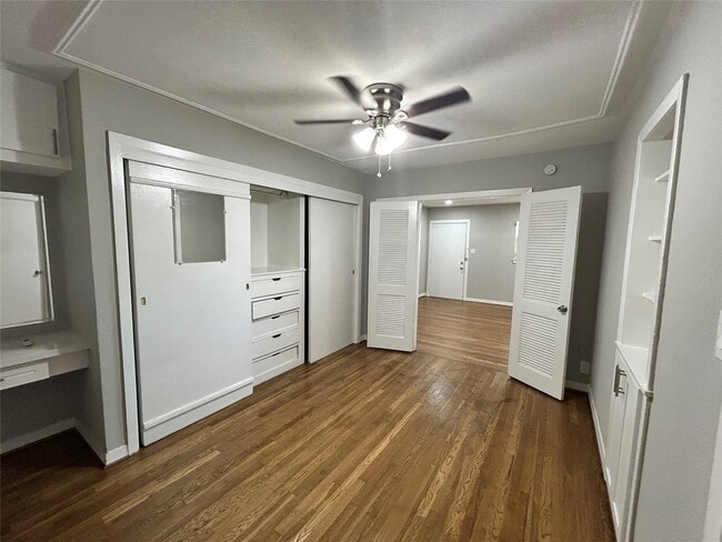 Building Photo - 3520 Garrott St