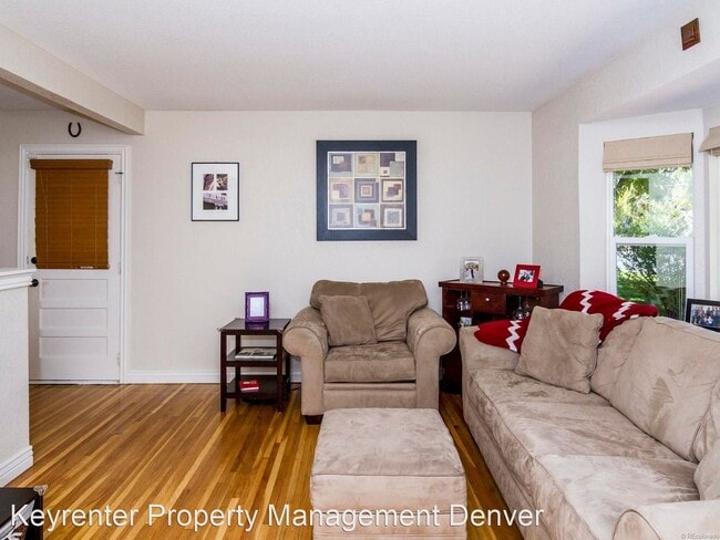 Building Photo - 4 br, 2 bath House - 1300 S Holly St