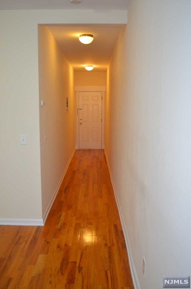 Building Photo - 45 51st St