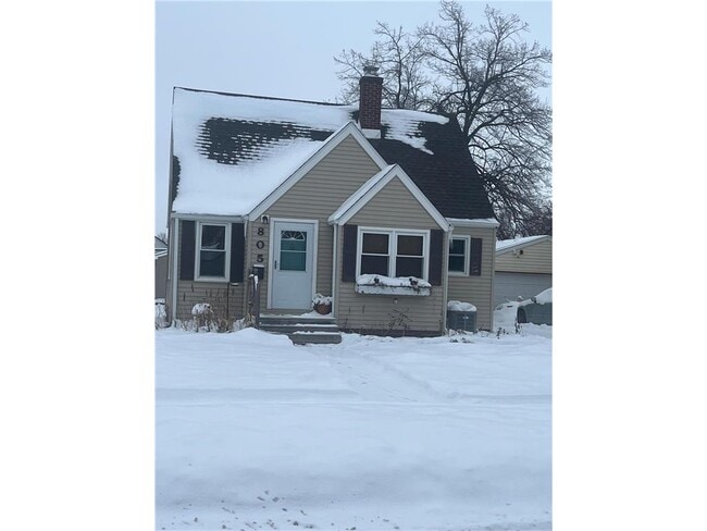 Foto del edificio - 805 4th Ave SE