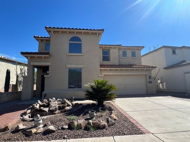 3 Bedroom - 2 story home in Rancho Sahuarita - 3 Bedroom - 2 story home in Rancho Sahuarita