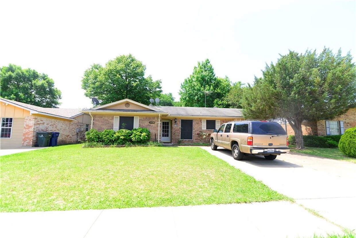 Great Home for A great price! Garland ISD - Great Home for A great price!  Garland ISD