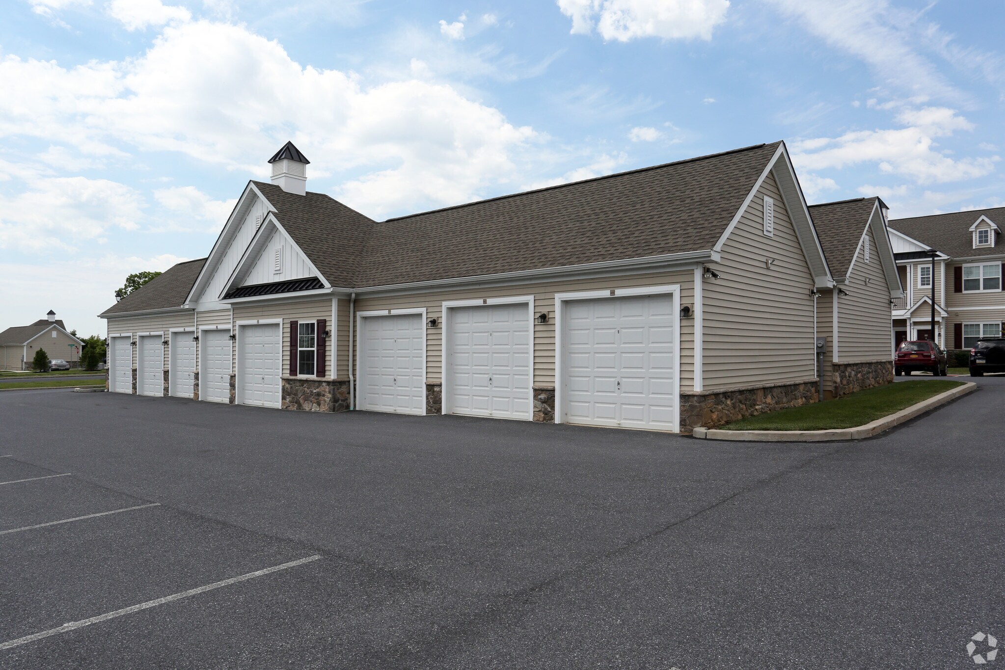 The Residences at Willow Ridge photo 6