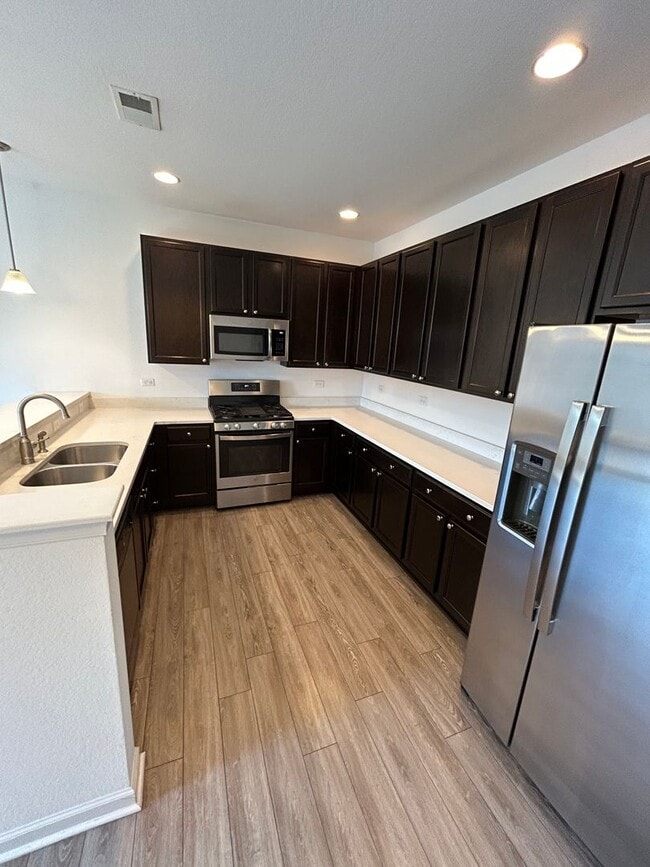 Building Photo - 3984 Trenwith Ln