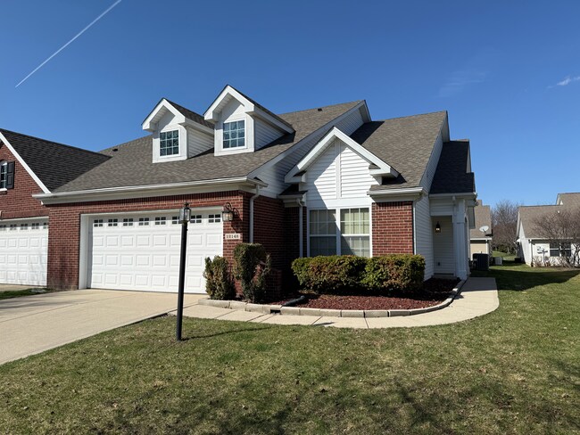 Building Photo - Black Hills Dr.