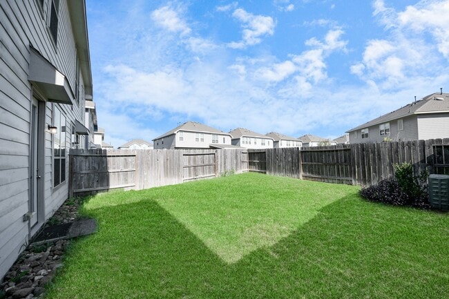 Foto del edificio - 1635 Ryon Falls Dr