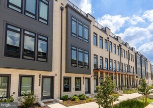 Building Photo - 2615 Olmsted Ct NW