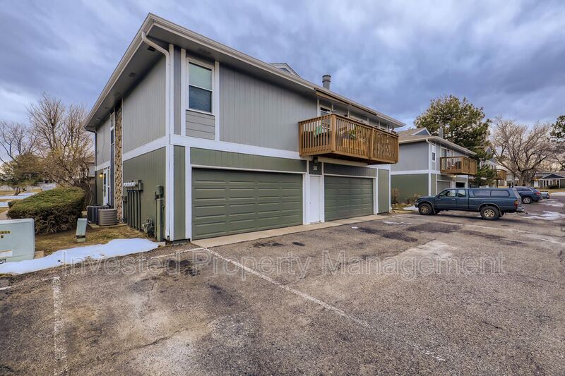Photo - 9901 E Evans Ave
