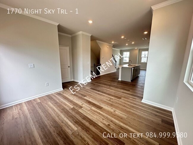 Foto del edificio - 1770 Night Sky Trl