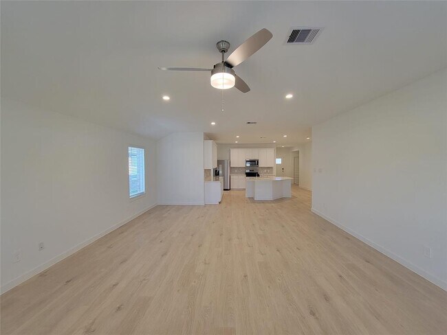 Foto del edificio - 30010 Foxtail Pne Ct