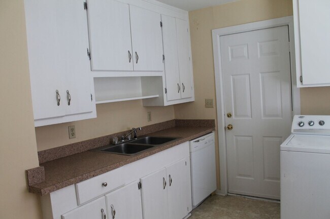 Foto del edificio - Shandon 2 Bedroom Apartment available for ...