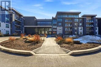 Building Photo - 3170 Erin Mills Pkwy
