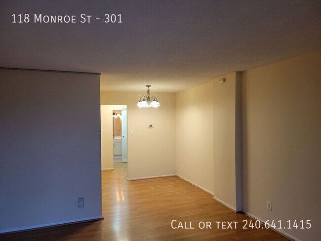 Foto del edificio - 118 Monroe St