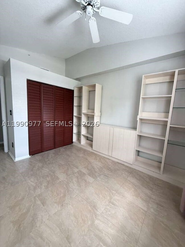Building Photo - 781 SW 148th Ave