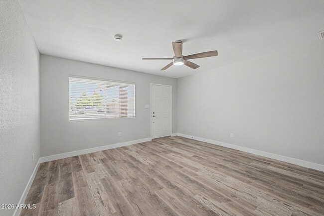 Building Photo - 1432 S Oracle