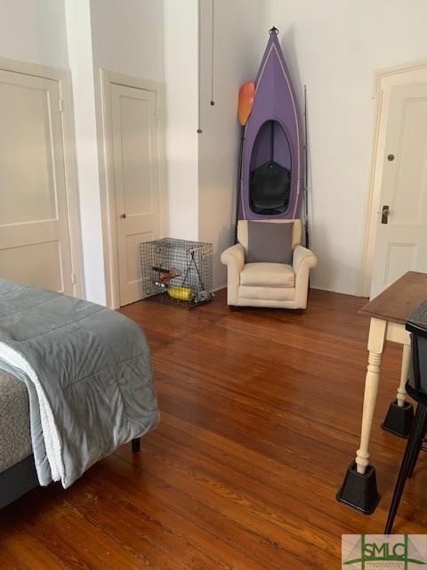 Building Photo - 112 E Harris St