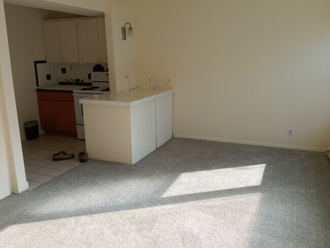 Foto del edificio - 3835 34th Ave W