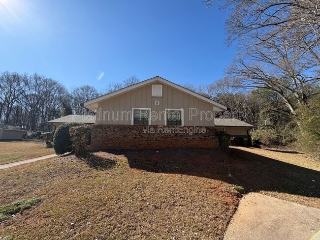 Photo - 1512 Waverly Way Apartment