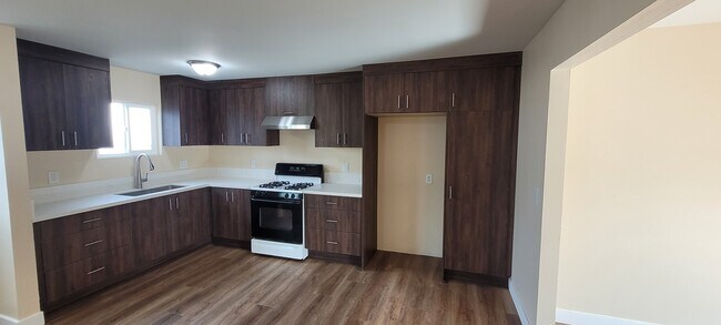 Foto del edificio - 4001 Gibson Rd