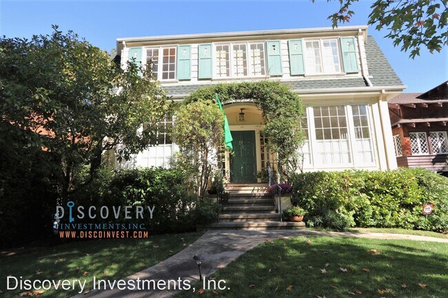 Building Photo - 4 br, 3 bath House - 73 Parkside Dr.