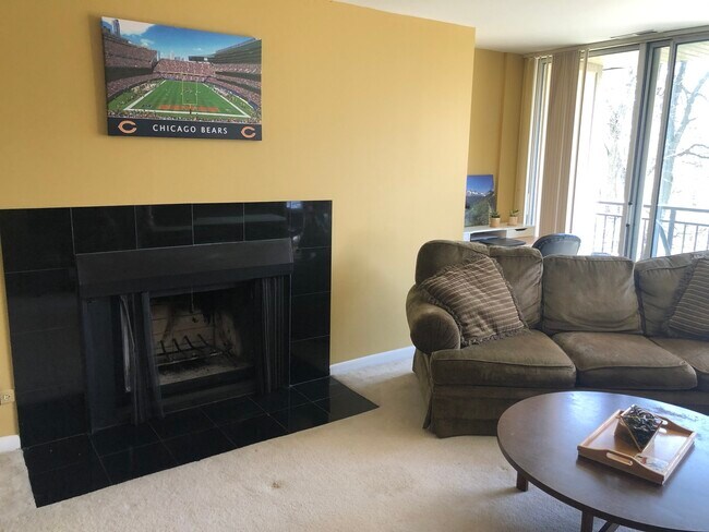 Foto del edificio - 5800 Oakwood Dr