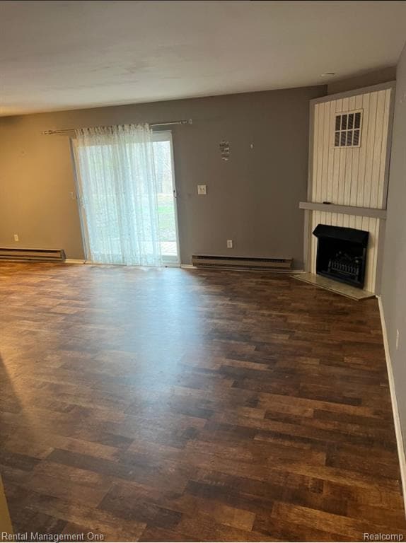 Foto del edificio - 7610 Woodview St