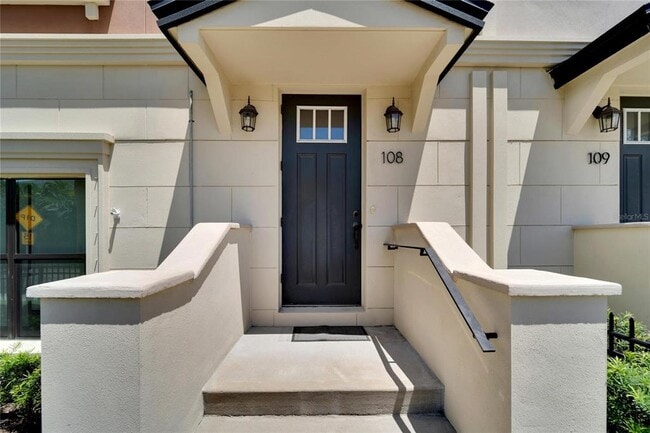 Building Photo - 3421 W Horatio St