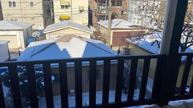 Foto del edificio - 4734 W Gladys Ave