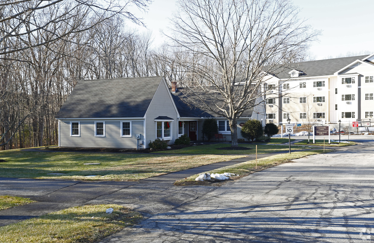 Foto del edificio - Northbrook Village I