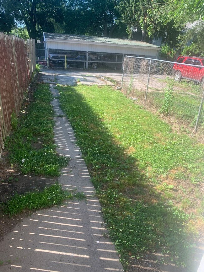 Foto del edificio - York City-3 Bedroom 1 Bath House