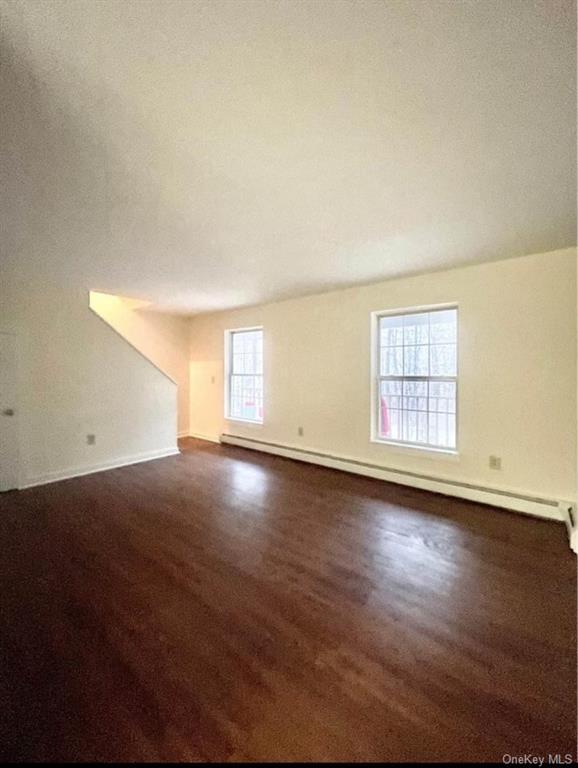 Foto del edificio - 30 Country Pond Ln