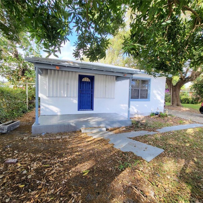 2131 NW 151st St, Opalocka, FL 33054 House Rental in Opalocka, FL