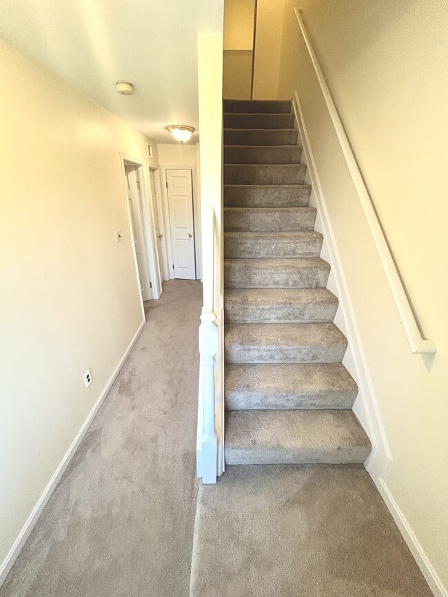 Building Photo - 9833 Hagel Cir