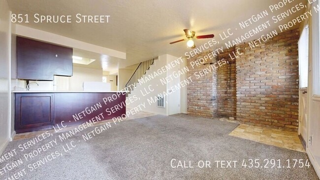Building Photo - 851 Spruce St