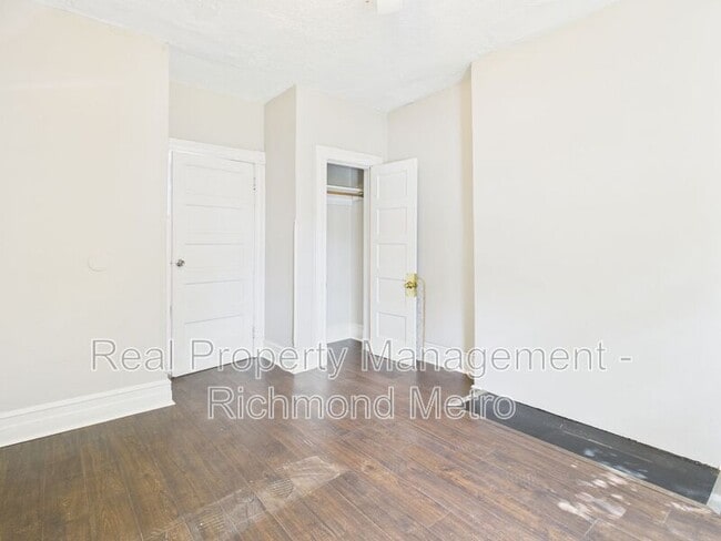 Building Photo - 3101 2nd Ave