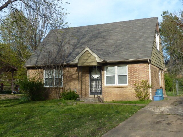 Primary Photo - 8230 Cedarbrook Dr