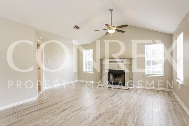 Building Photo - Refreshed Three Bedroom Home in Hephzibah!