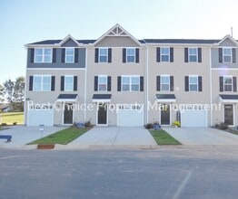 Building Photo - 404 Brookshade Way