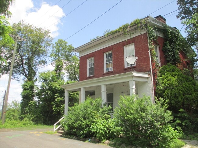 Building Photo - 8 Allison Ave
