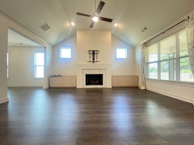 Photo - 3368 Blooming Grove Road 3368 House