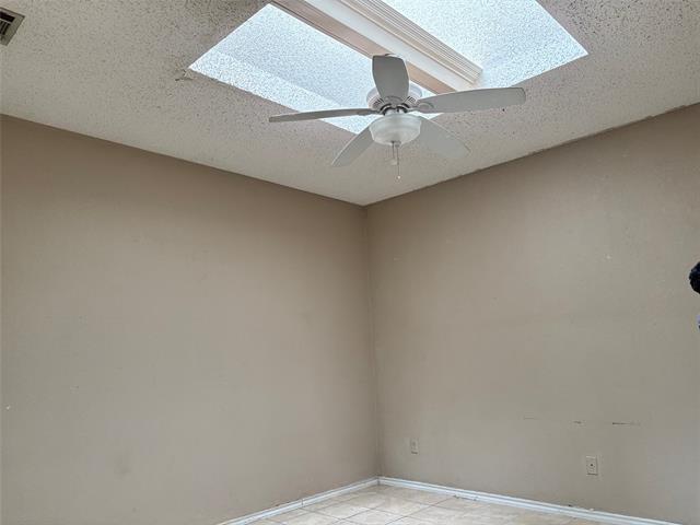 Building Photo - 3626 Hilltop Ln